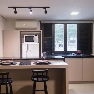 Pe Na Areia Na Lagoa Da Conceicao Apartamento